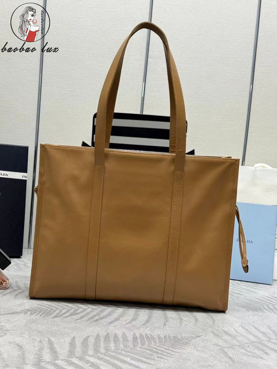 Dior托特包细节图3