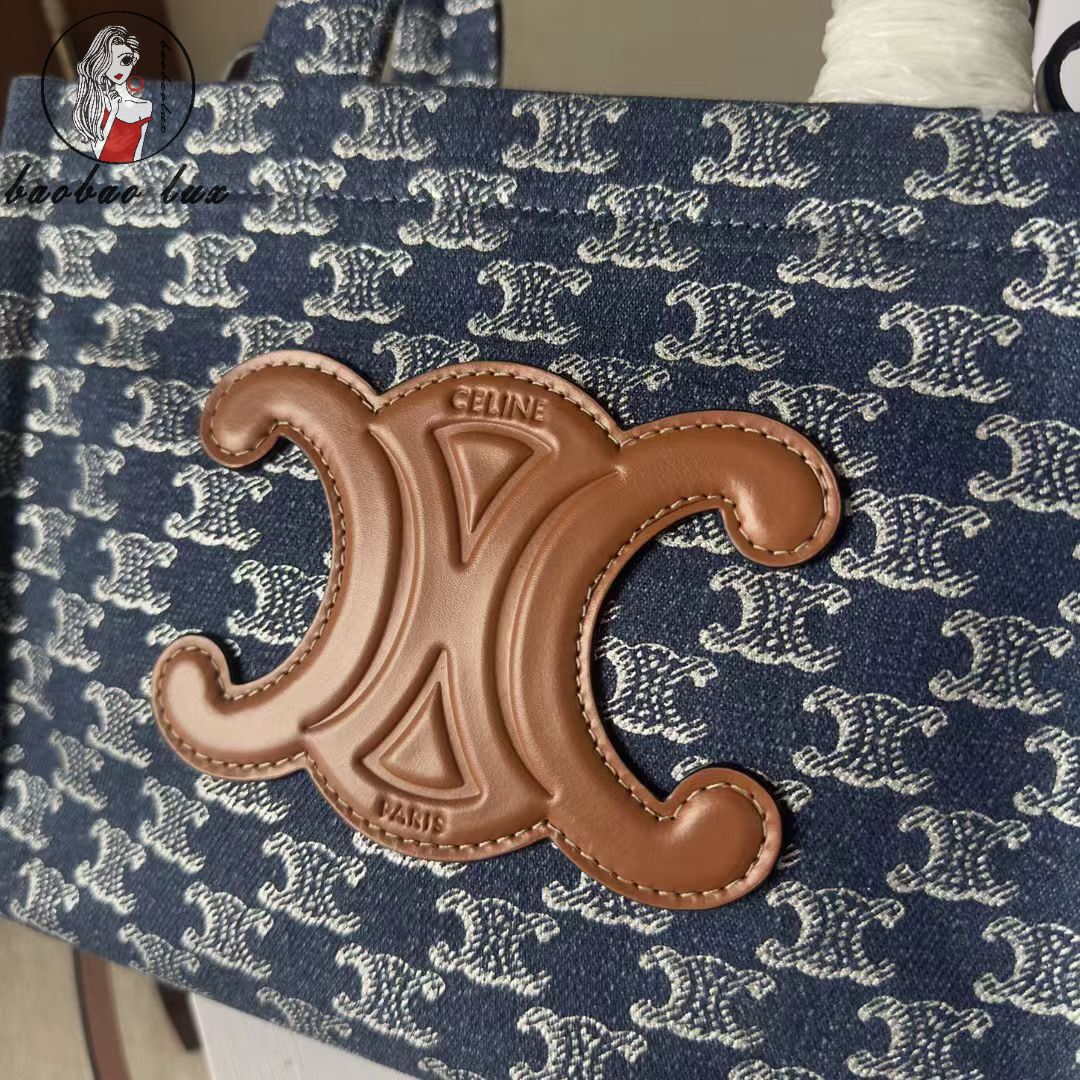 Dior Toile de Jouy Tote Bag - Interior Organization Features