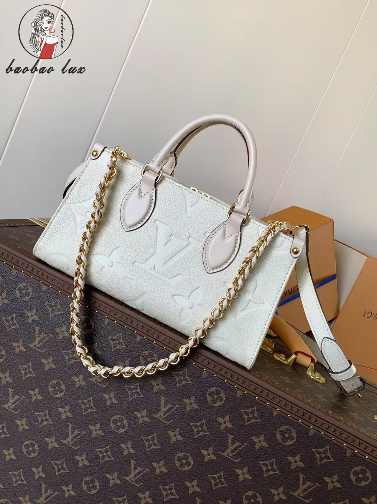 Luxury product view 1