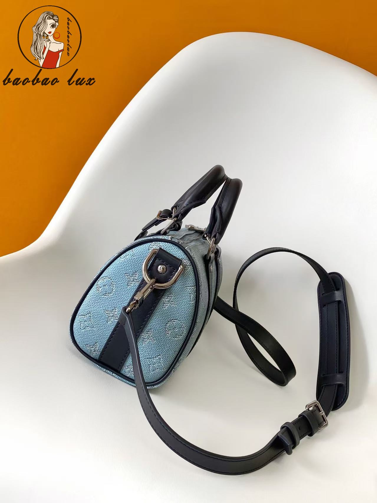 Product View 3